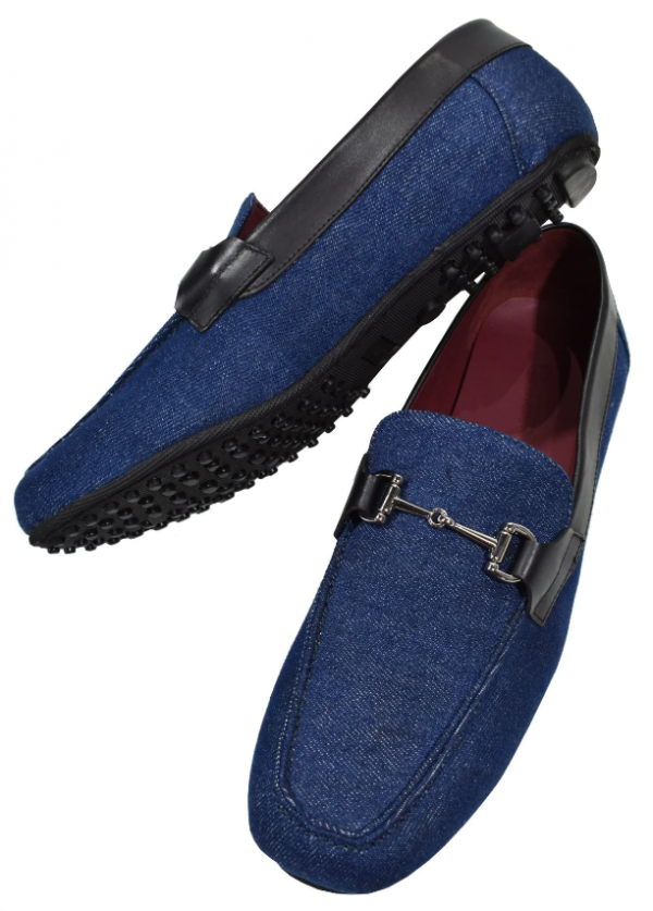 Sepatu Moccasin Berbahan Denim